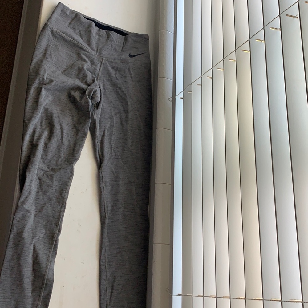 Nike leggings
